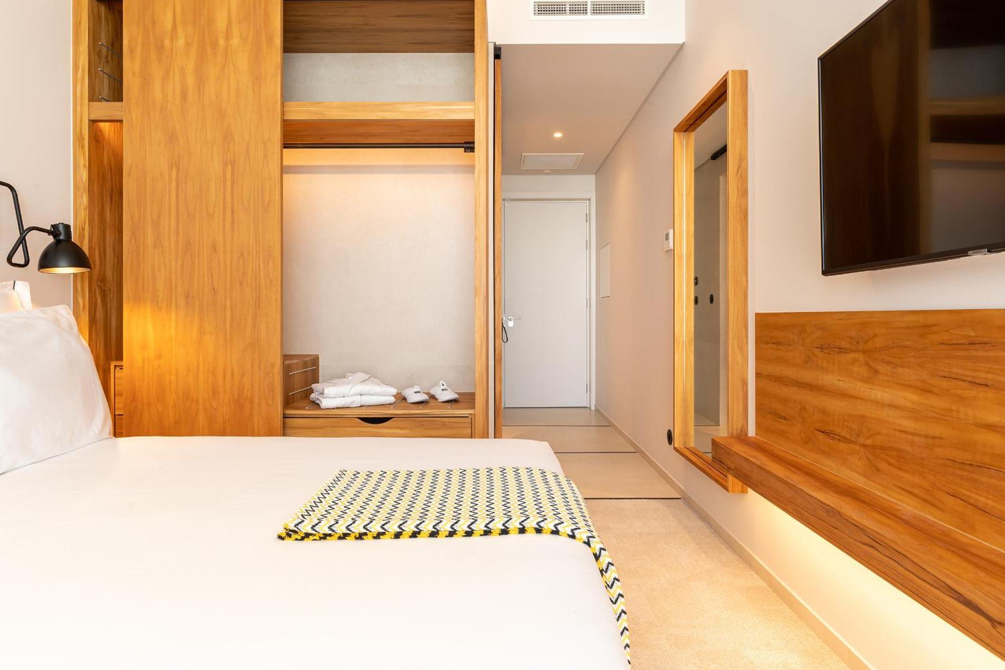 3Hb Faro Hotel Szoba fotó A room at the hotel